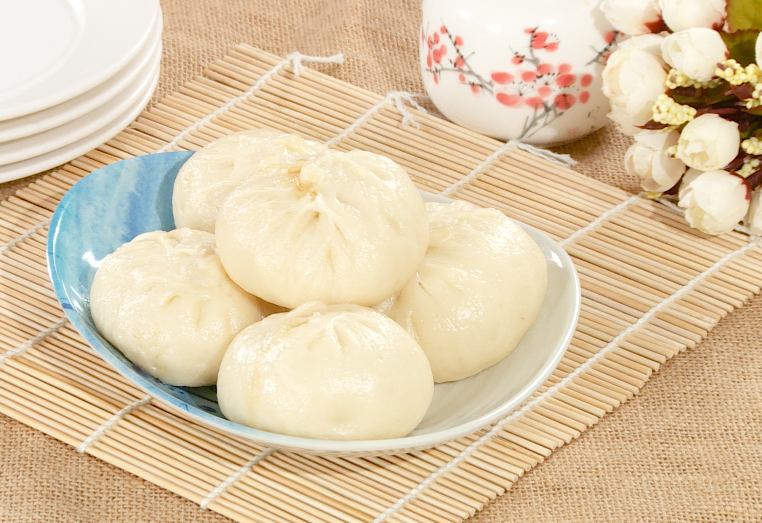 Pleated Steamed Buns