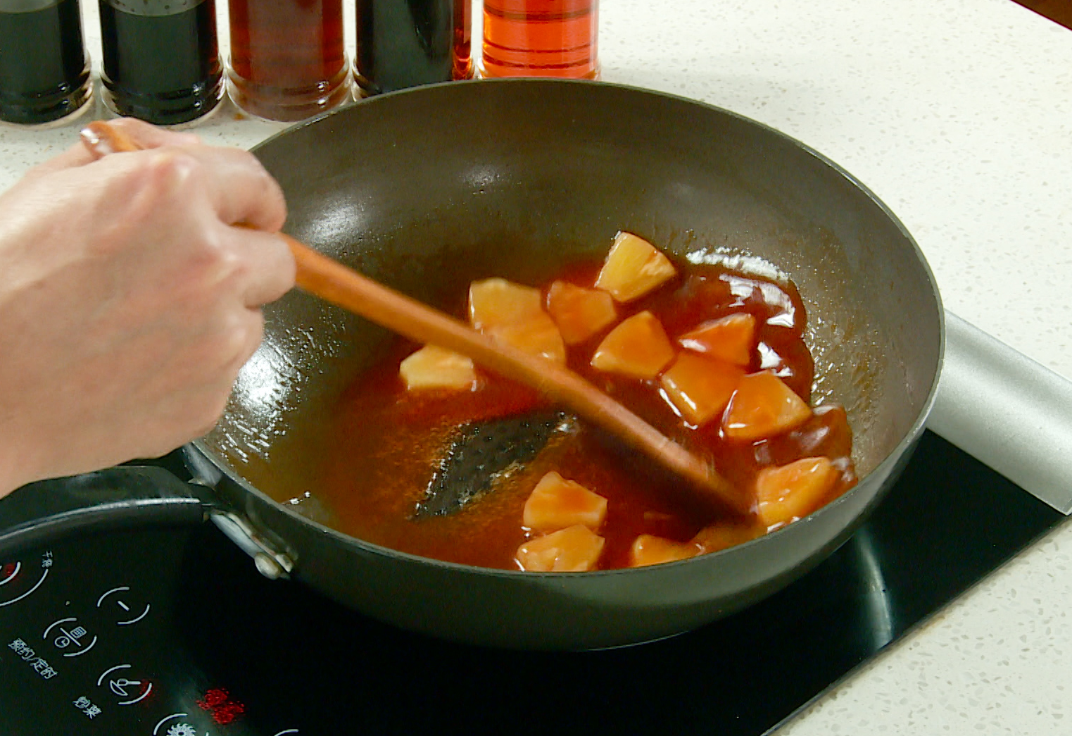 Combine pineapple, water-cornstarch mixture, pork, and red bell pepper in wok. Stir-fry until coated.