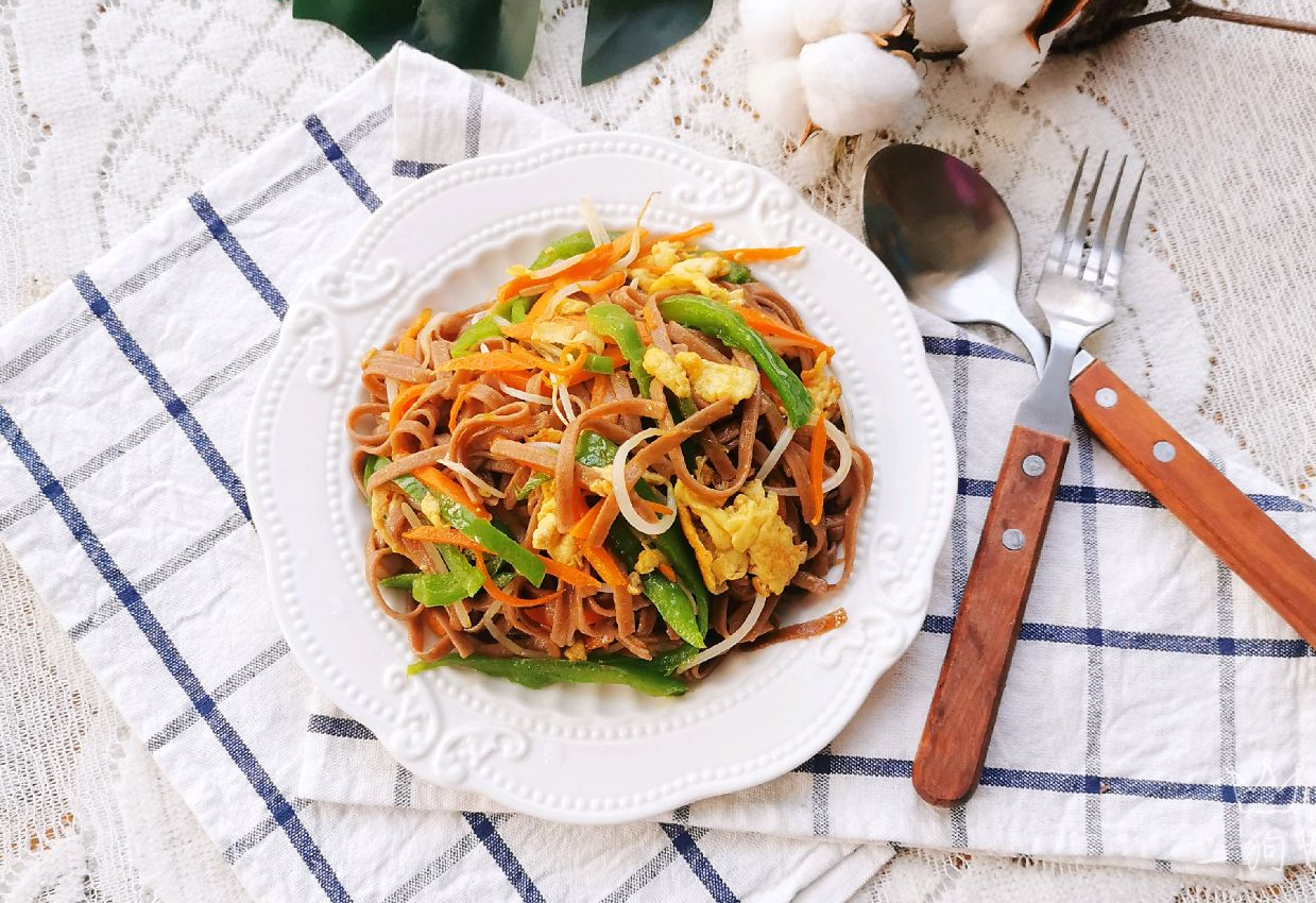 chow mein（Chinese chow mein）