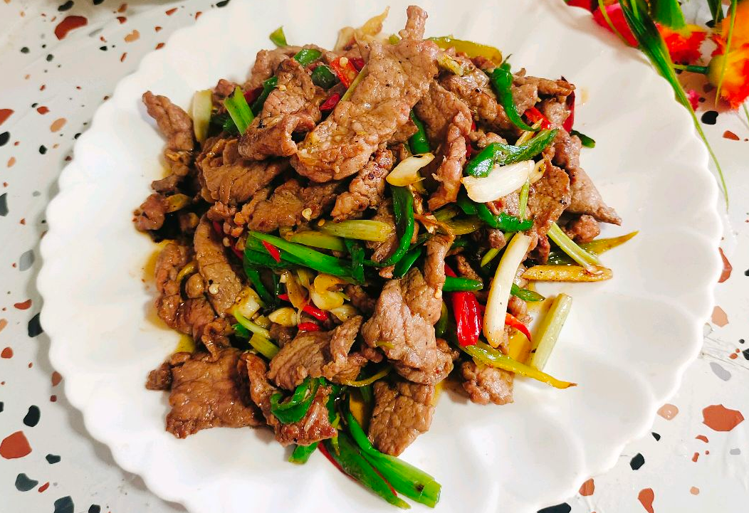 Announcement: Hunan Beef Stir-Fry is prepared!