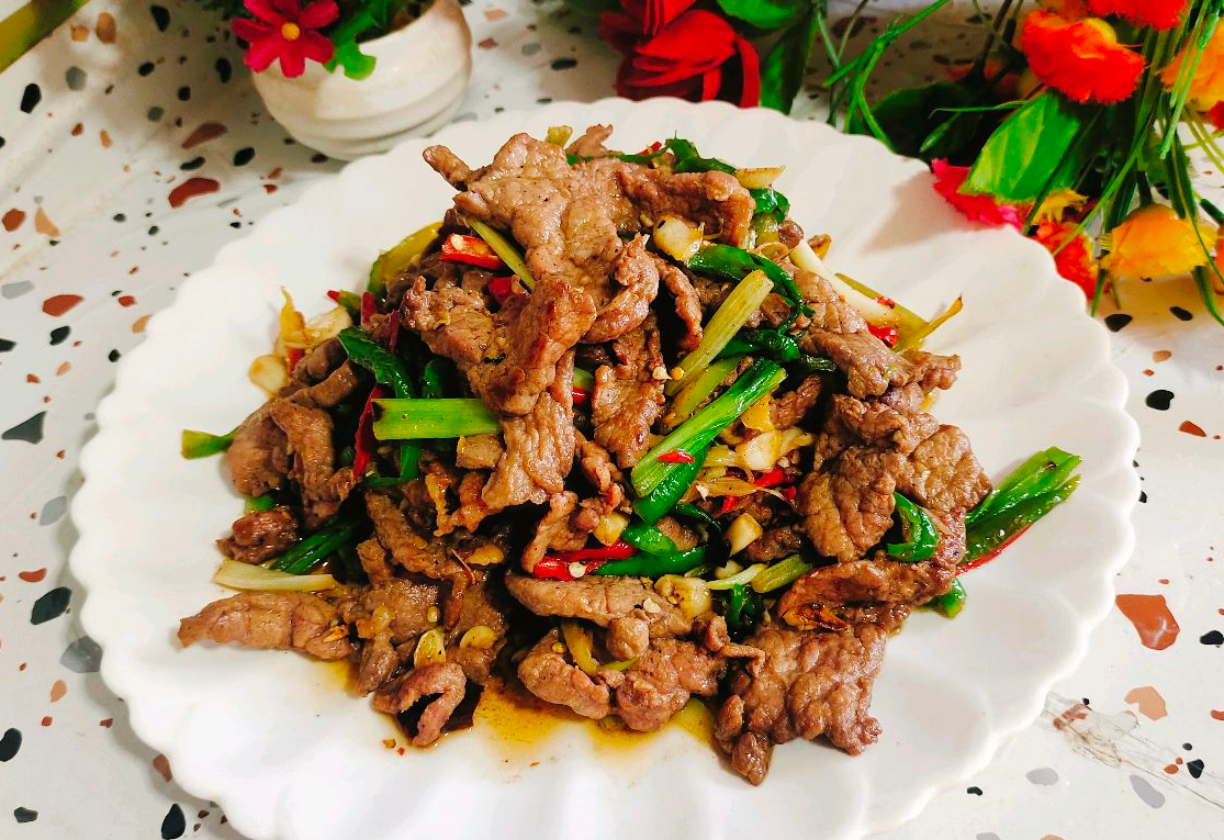 Delicious Hunan Beef Stir-Fry