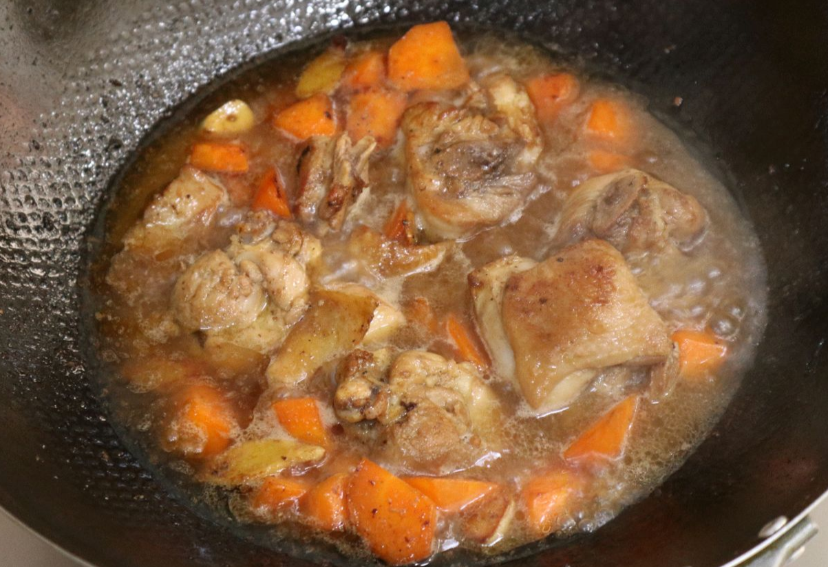 Simmer broth for 20 minutes after bringing to boil.