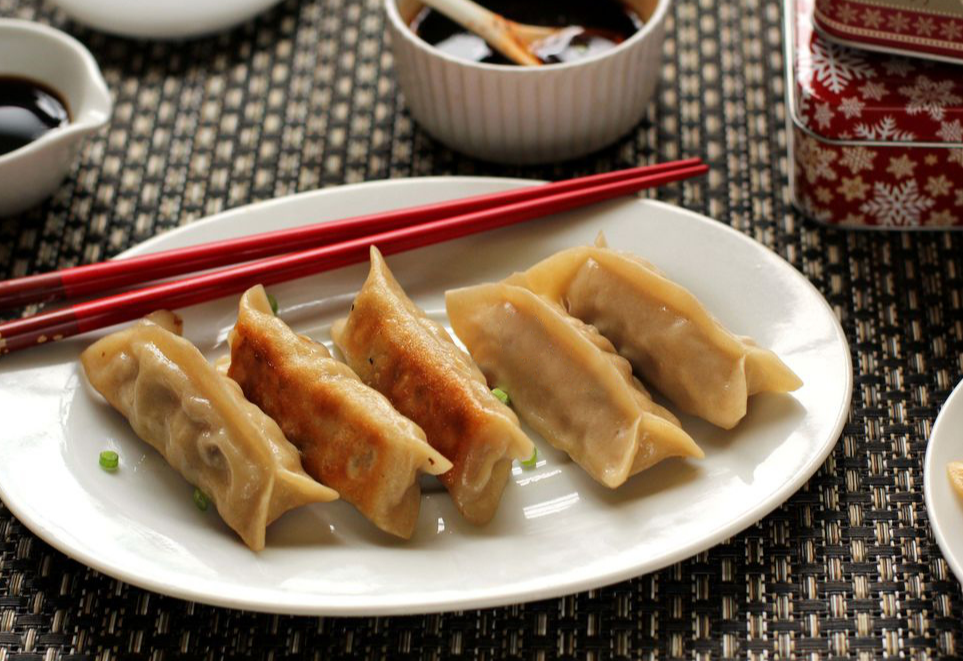 Delicious potstickers ready to serve!