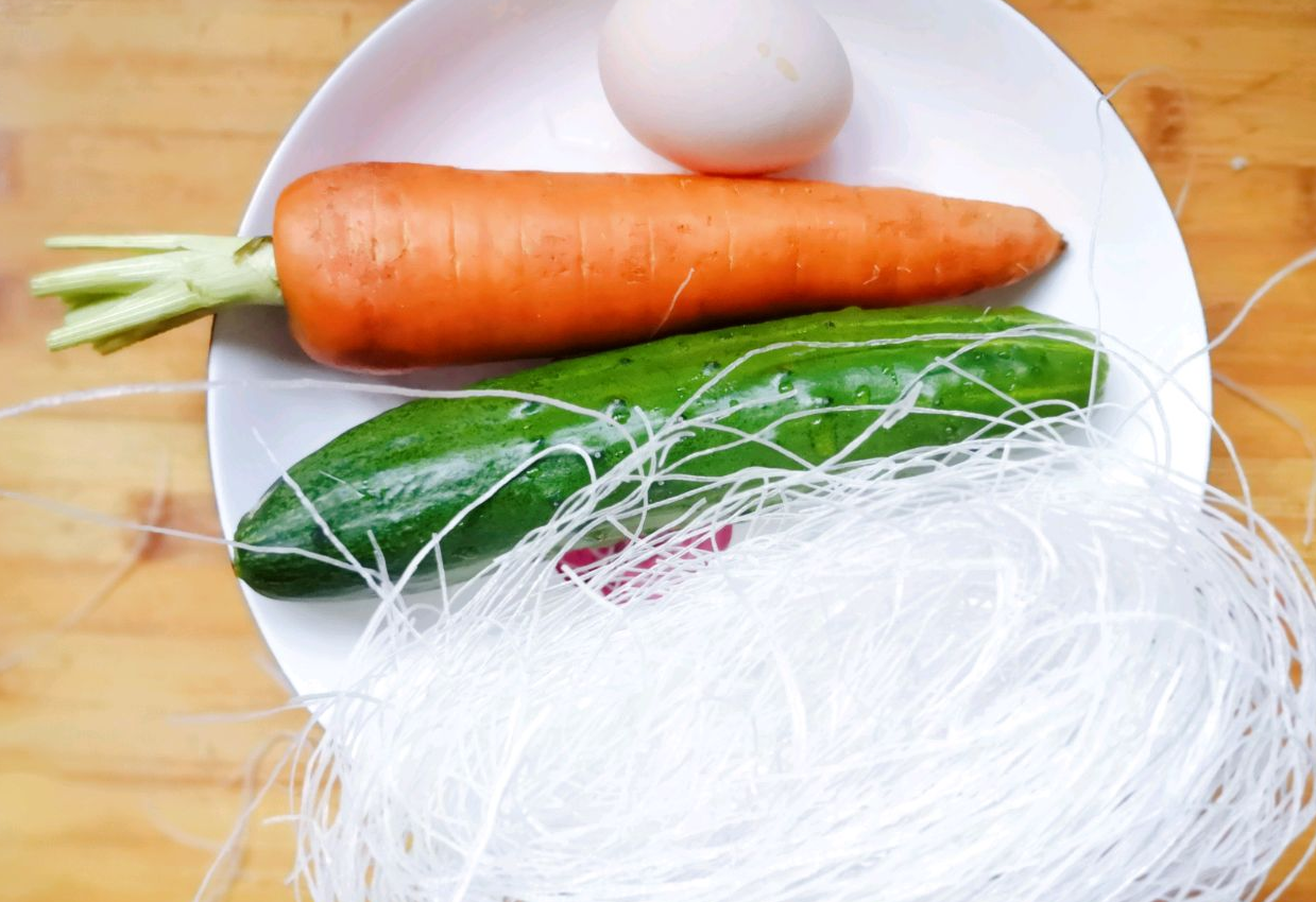 Wash ingredients thoroughly before use.