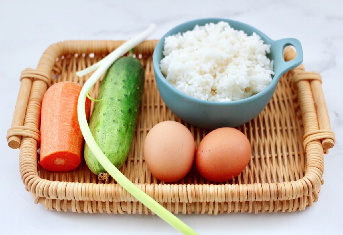 Tip for stir-fry: Use leftover rice and prepare ingredients.