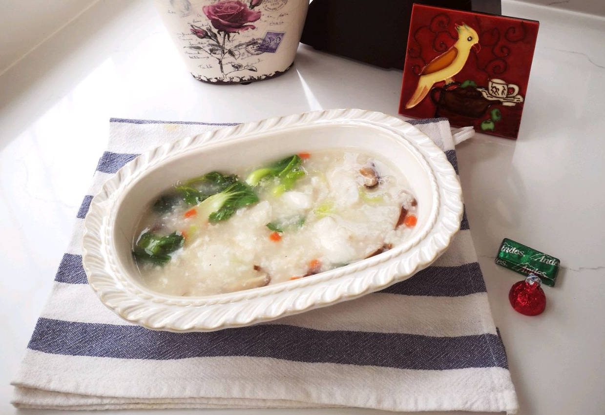 Instruction to blend rice porridge for infants due to large ingredients.