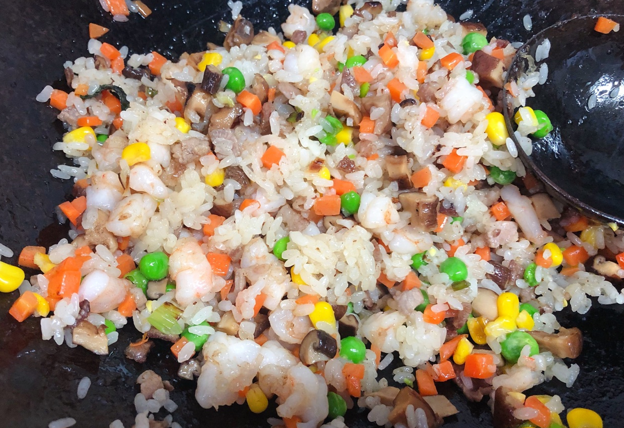 Stir-fry ingredients for 2 minutes, add salt, then set aside.