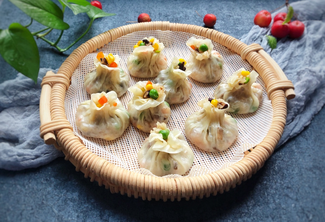 Steam shumai in a steamer basket for 8-10 minutes; brief steaming is sufficient.