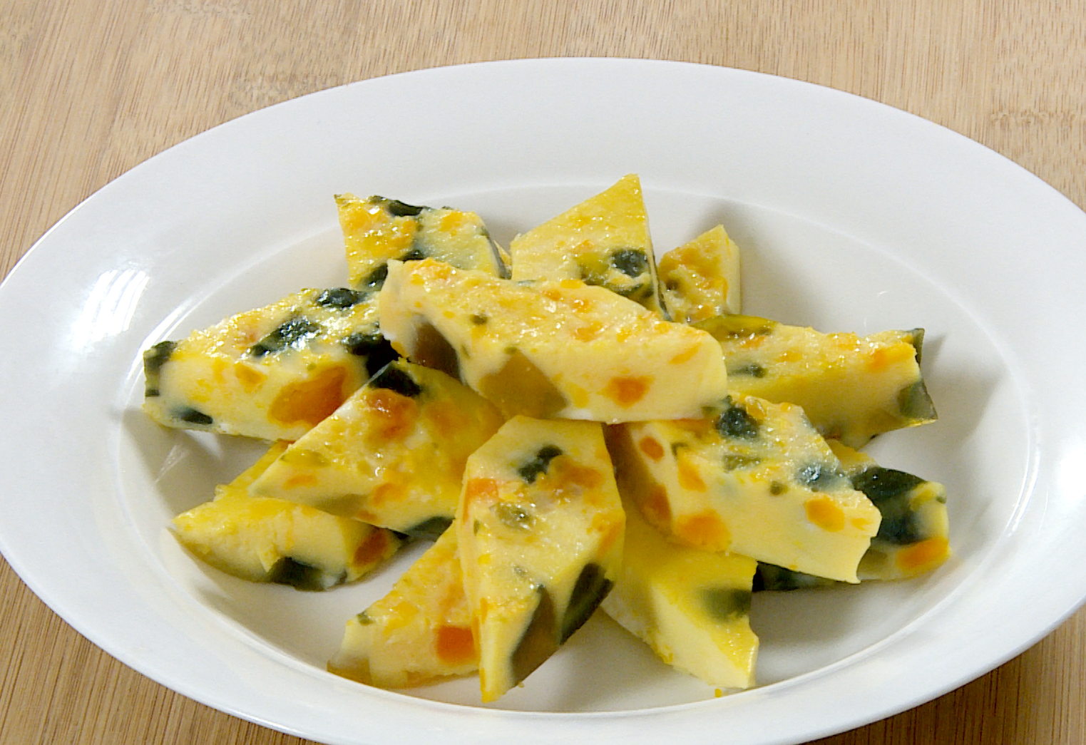 Serve steamed eggs by cutting them into diamond shapes and arranging on a plate.