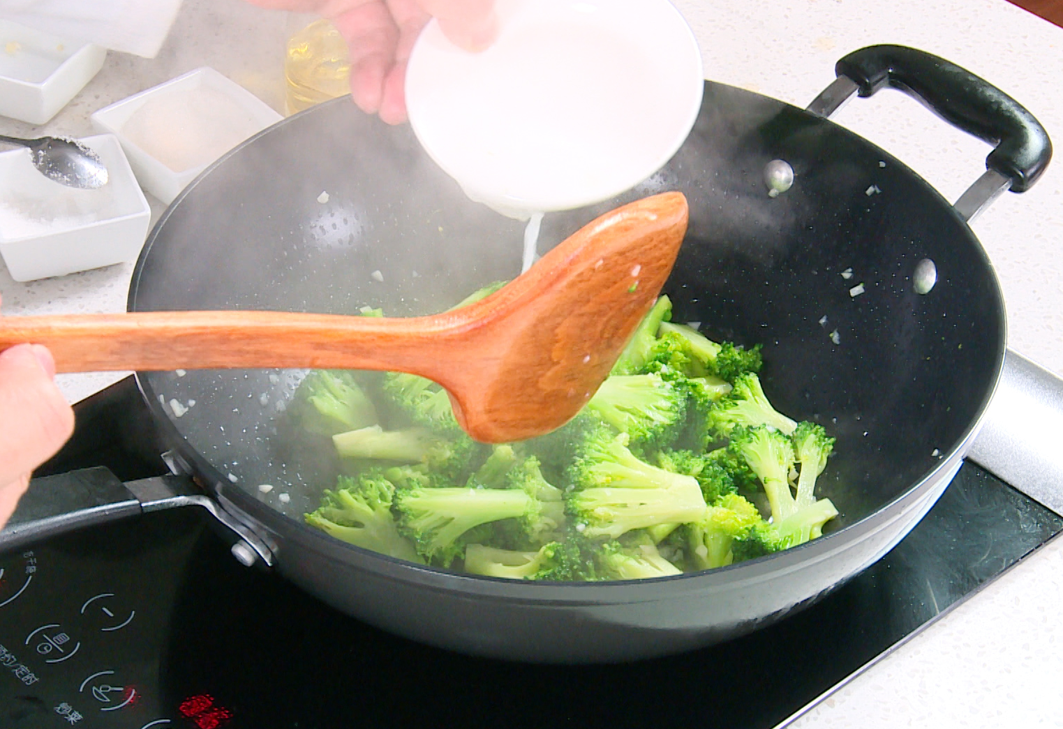 Combine cornstarch mixture with skillet contents to thicken sauce in 1-2 minutes.