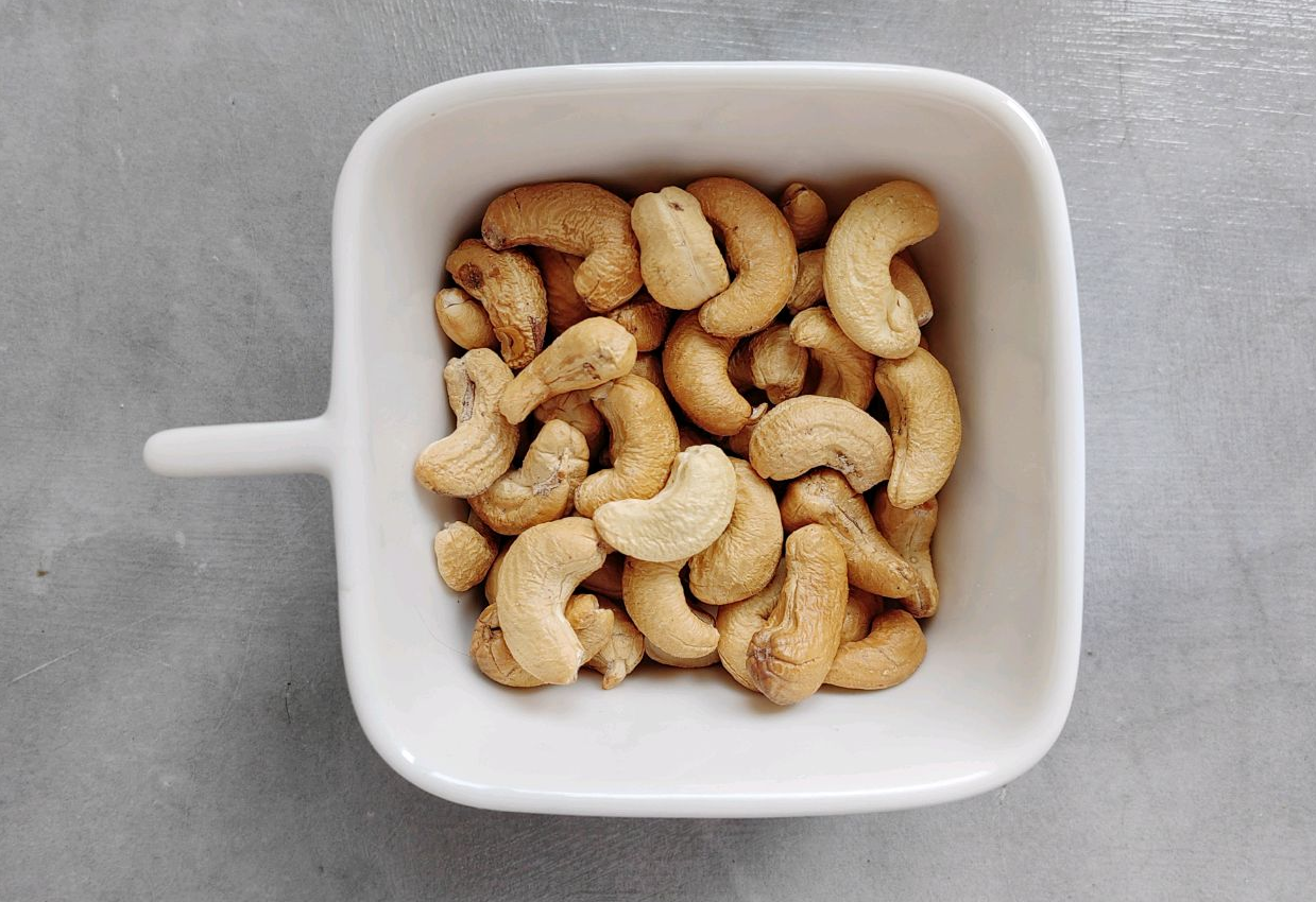 cashews