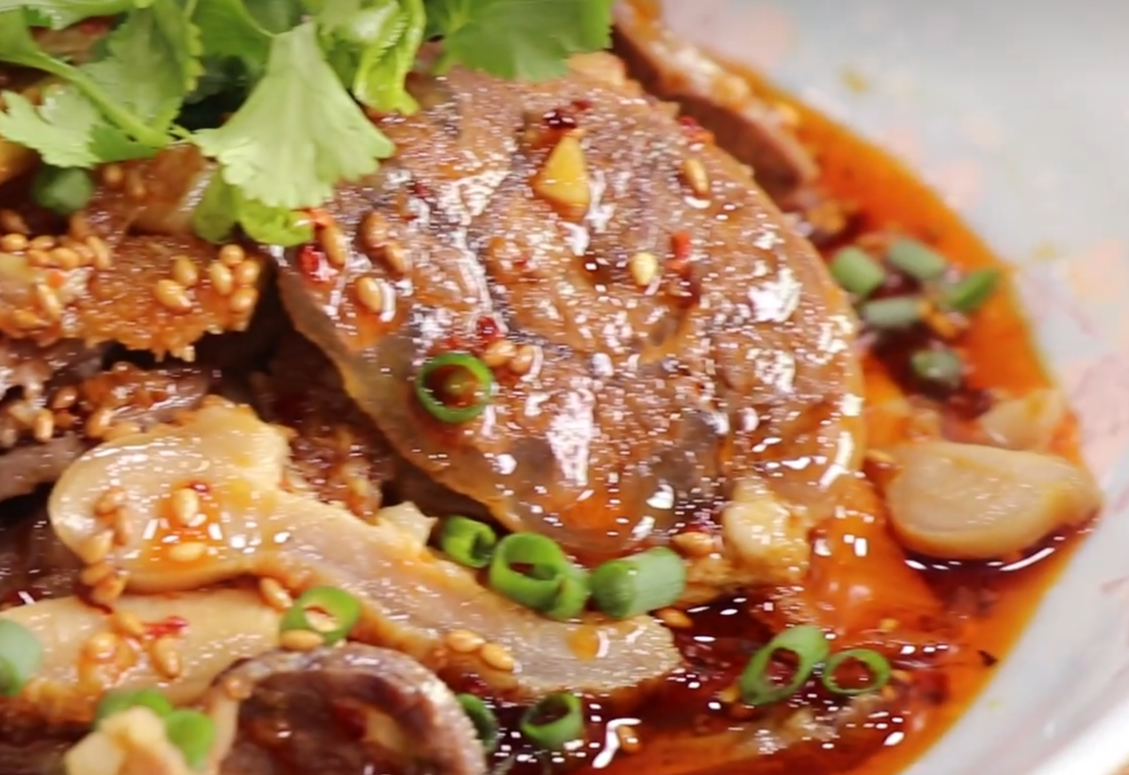 Fu Qi Fei Pian (Sichuan Sliced Beef in Chili Sauce, 夫妻肺片)