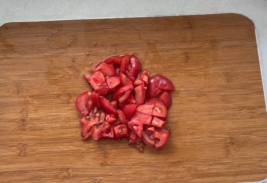 Cut the prepared tomatoes