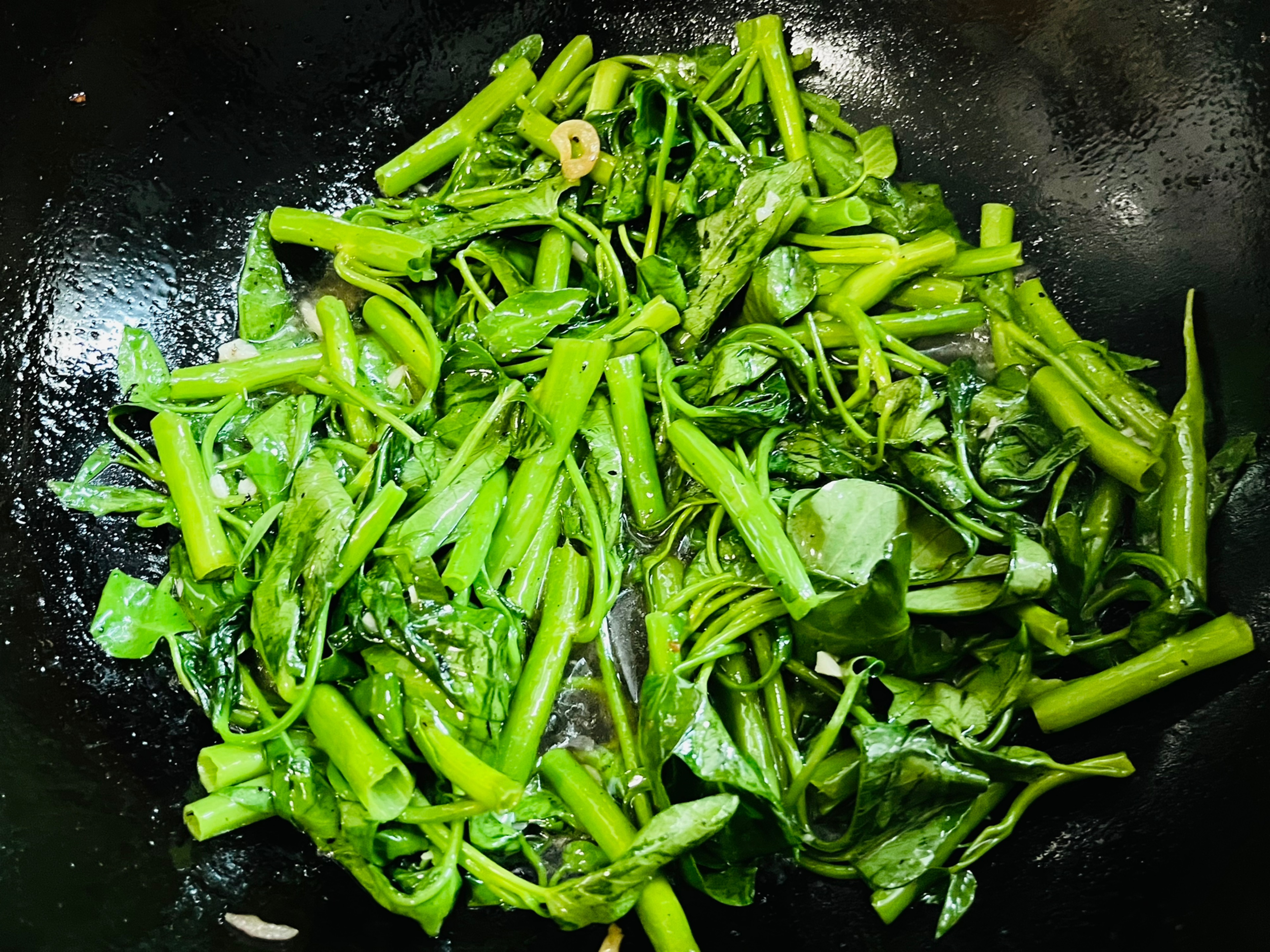 Rau Muong and stir-fry.