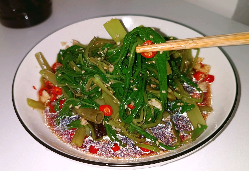 Water Spinach Salad