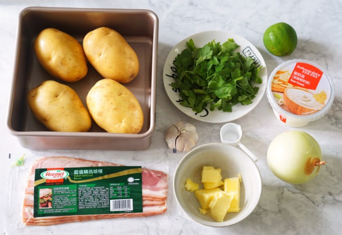 Prepare potatoes, bacon, parsley leaves