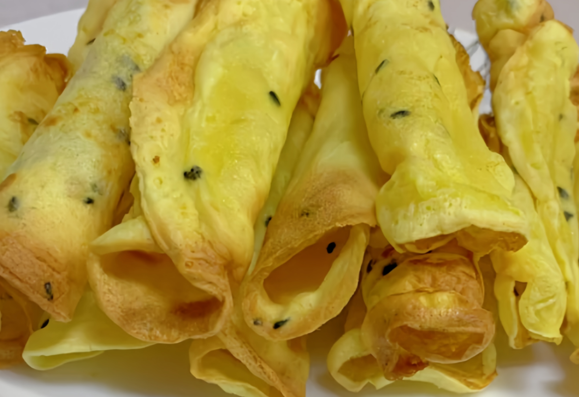 Convenient and Tasty Takeout - style Air Fryer Egg Rolls