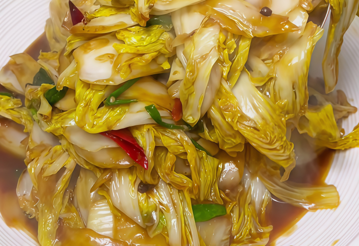 Vinegar - Stir - Fried Napa Cabbage Recipe