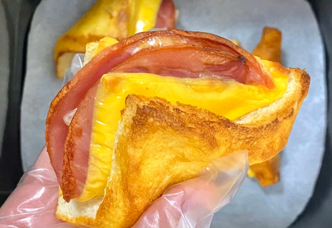 Easy Air Fryer Grilled Cheese and Ham Sandwich