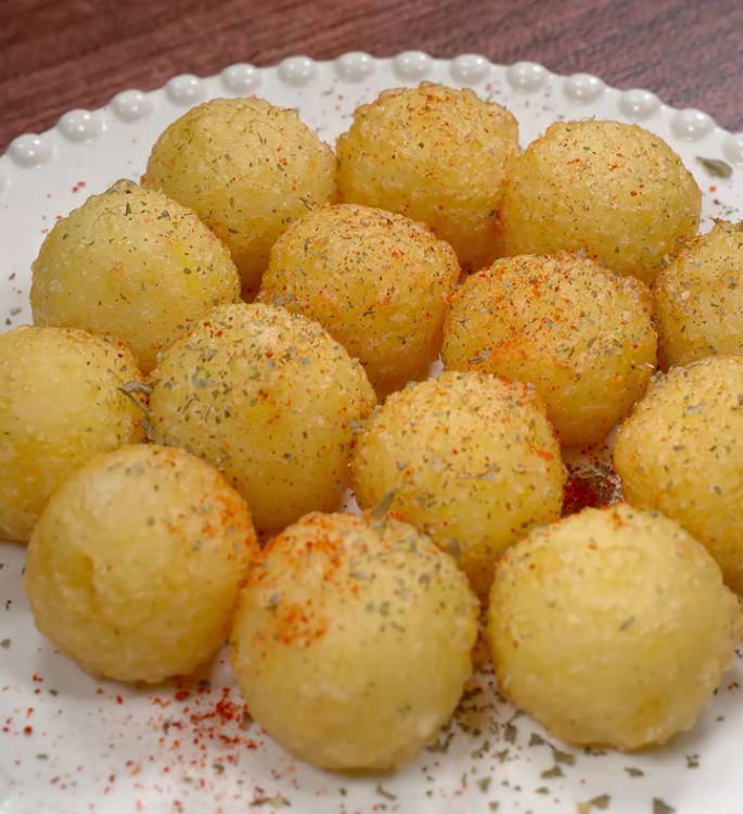 chopped parsley, mashed potatoe balls