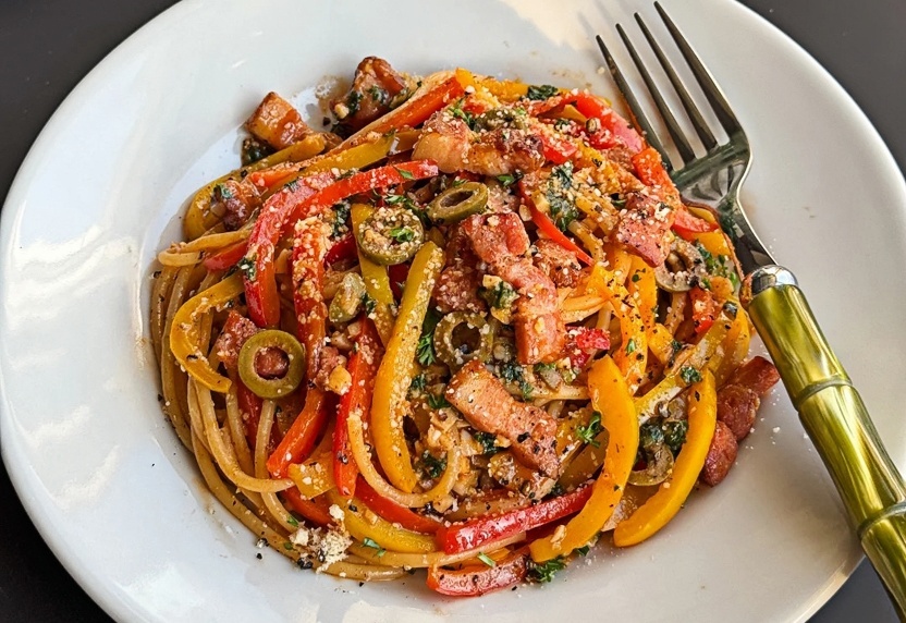 Pasta with Red Peppers: A Flavorful, Colorful Dish